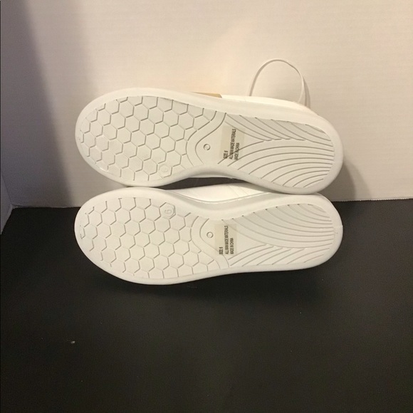 Qupid White with Gold Trim Women’s Sneakers (… - Picture 11 of 12